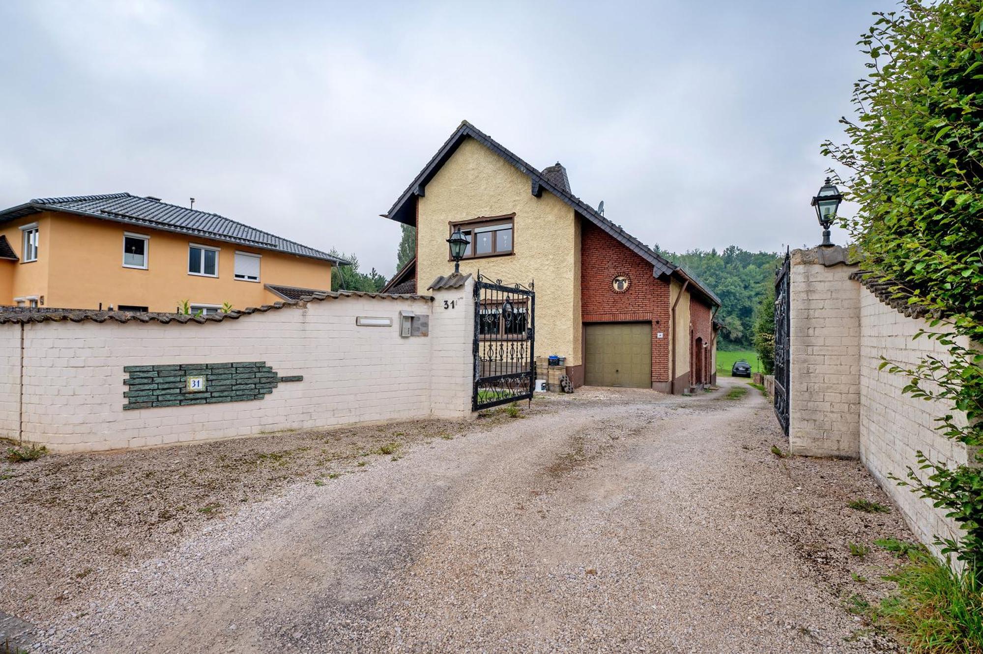 Ferienwohnung In Der Eifel Pesch Esterno foto