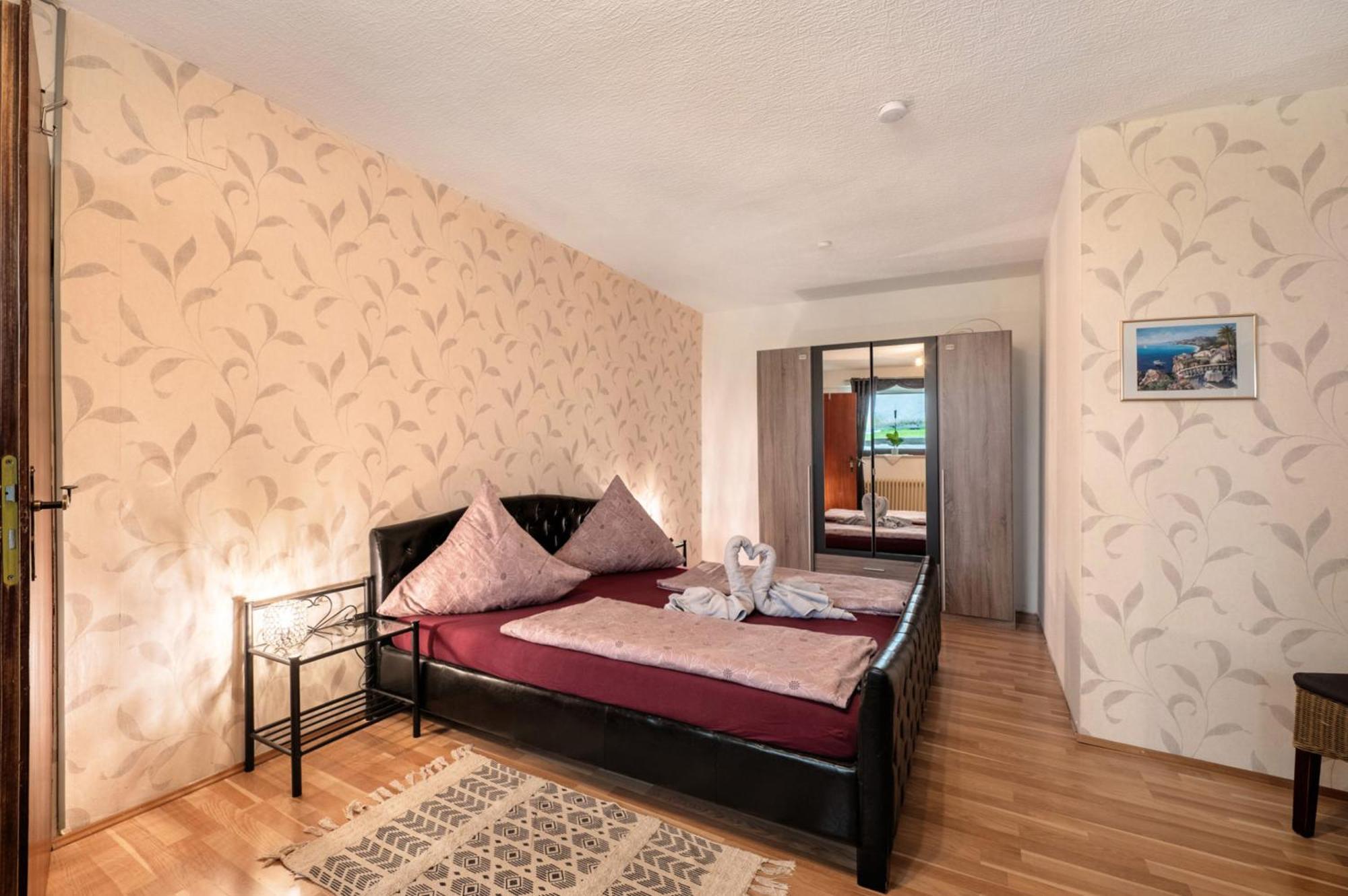 Ferienwohnung In Der Eifel Pesch Esterno foto
