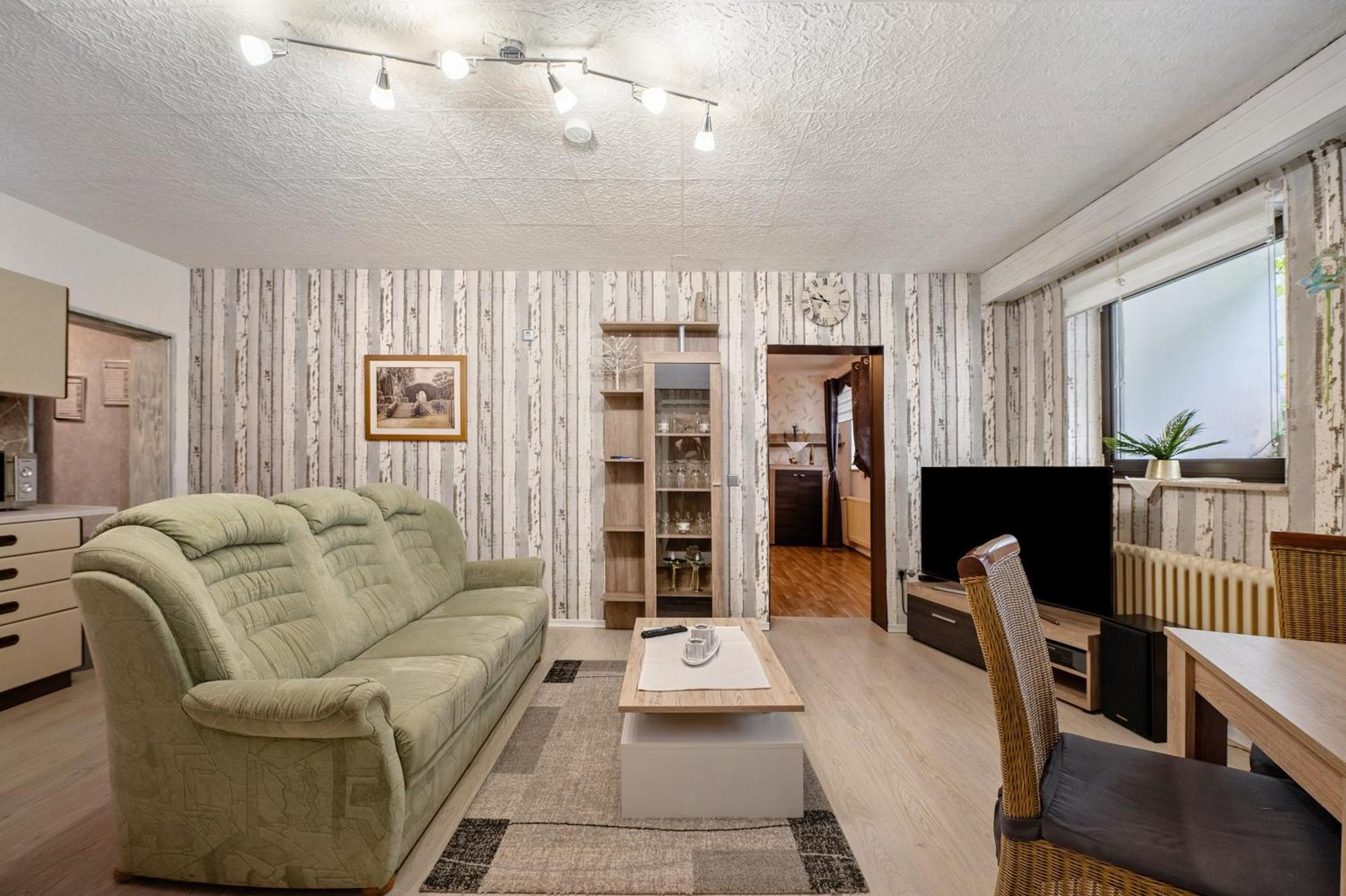Ferienwohnung In Der Eifel Pesch Esterno foto