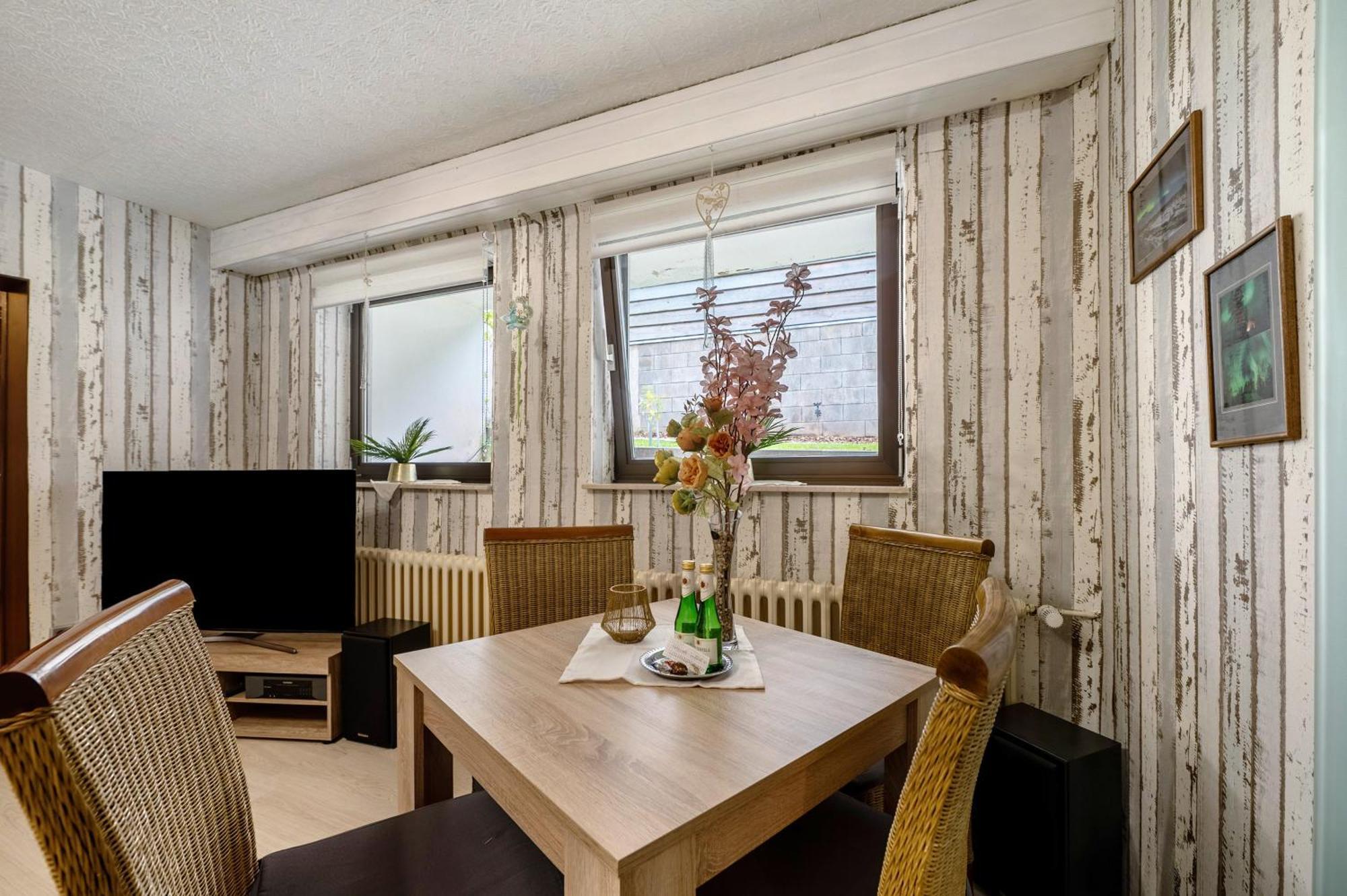 Ferienwohnung In Der Eifel Pesch Esterno foto